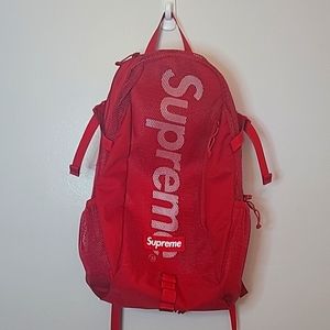 COPY - Supreme Backpack SS20